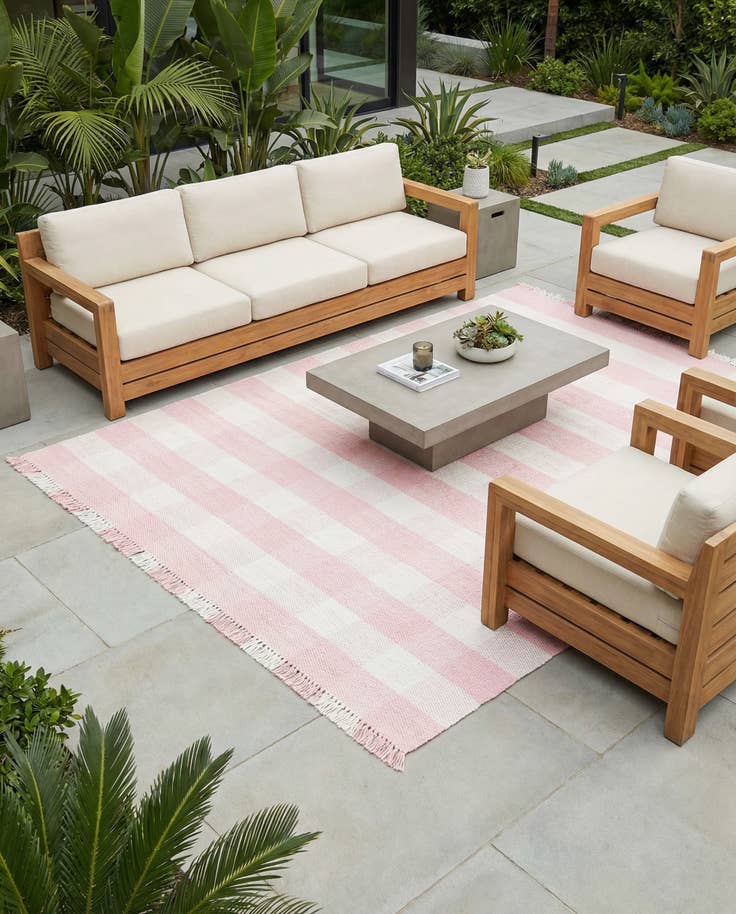 Detail image of 7' 10 x 10' Easy-Clean Eco Plaid Washable Indoor / Outdoor Rug