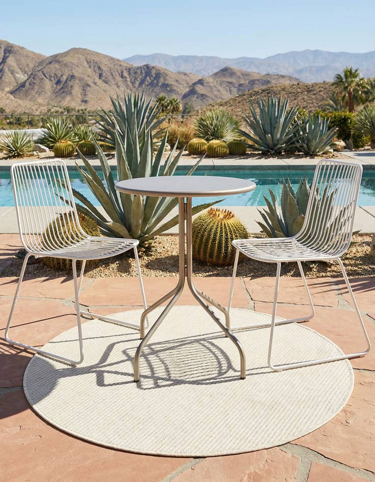 Detail image of  3' 3 x 3' 3  Washable Jill Zarin Palm Springs Indoor / Outdoor Round Rug