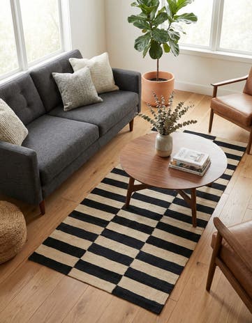 2' 7 x 4' Hand Woven Kilim Modern Wool Rug