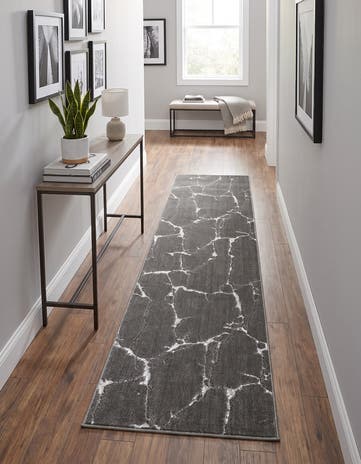 2' x 8' Vogue Geo Runner Rug
