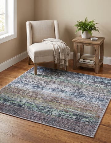 3' 3 x 3' 3 Renaissance Square Rug