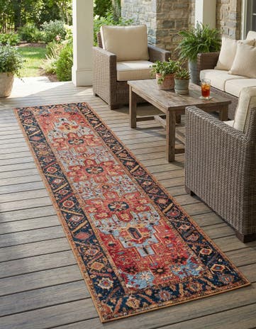 2' 7 x 12' Easy-Clean Traditional Indoor / Outdoor Runner Rug