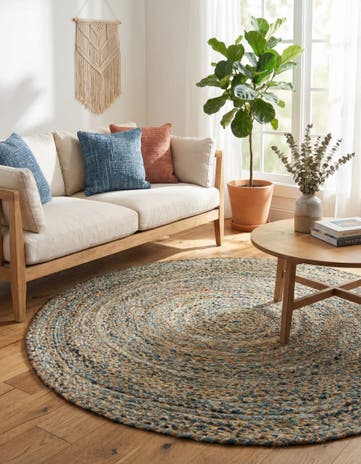 6' 1 x 6' 1 Handmade Braided Chindi Round Rug