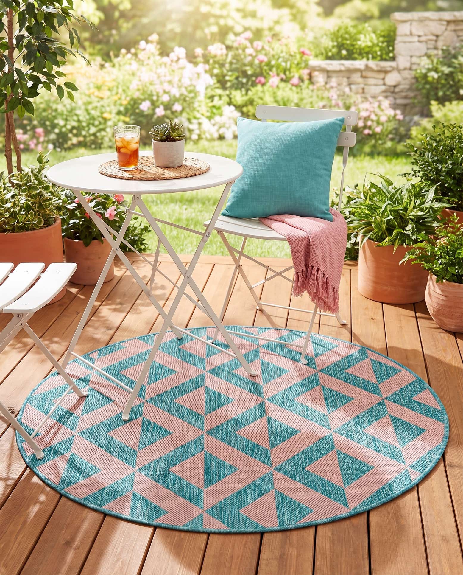 3' x 3' Easy-Clean Jill Zarin Napa Indoor / Outdoor Round Rug
