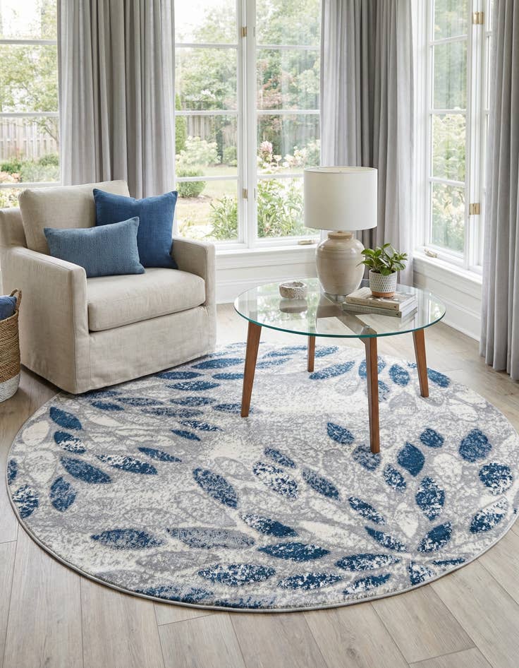 Detail image of 6' x 6' Charleston Round Rug