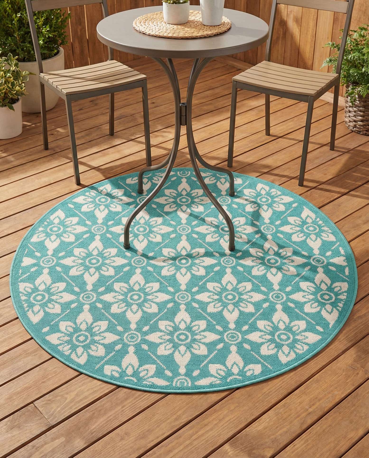 4' x 4' Easy-Clean Trellis Indoor / Outdoor Round Rug