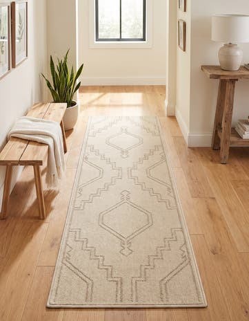 2' x 6' Contour Runner Rug