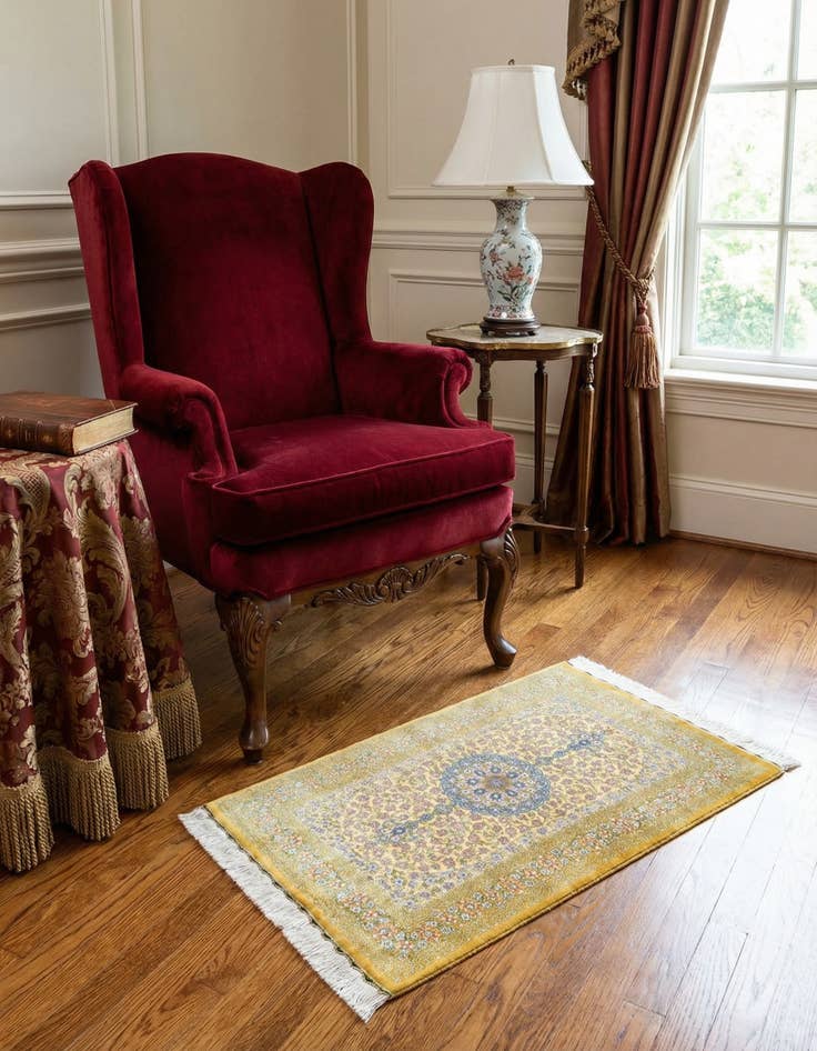 Detail image of 2' 6 x 4' 4 Ghom Silk Rug