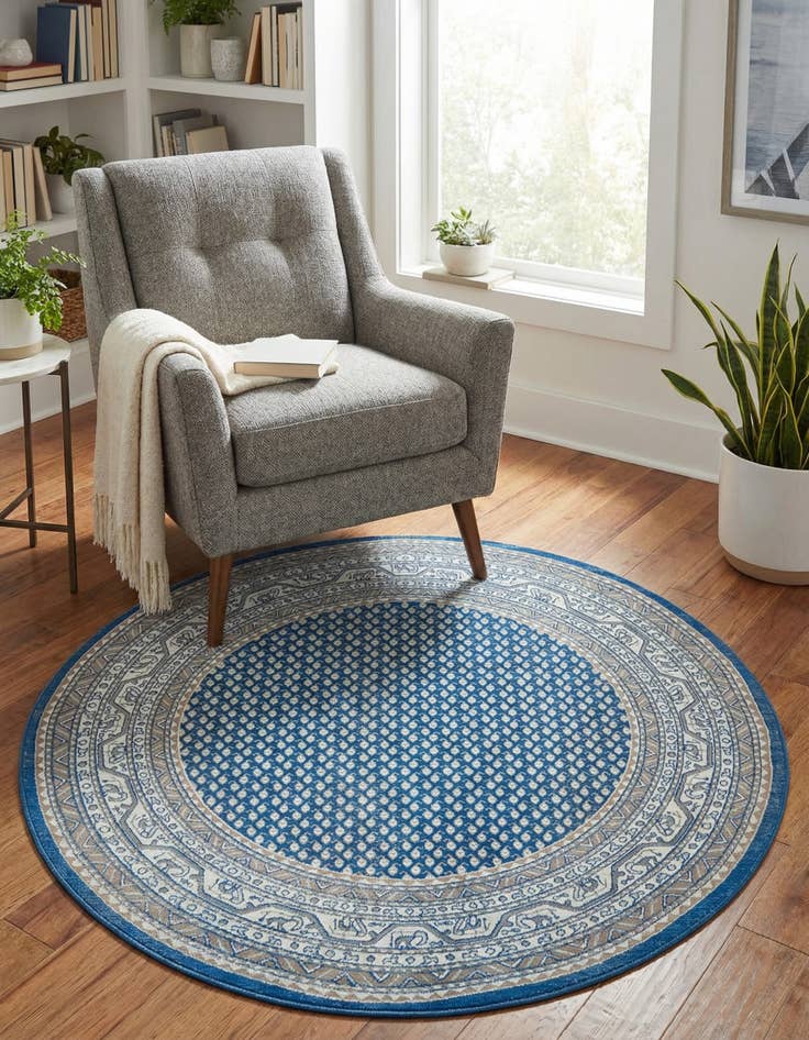 Detail image of 3' 7 x 3' 7 Tribeca Round Rug