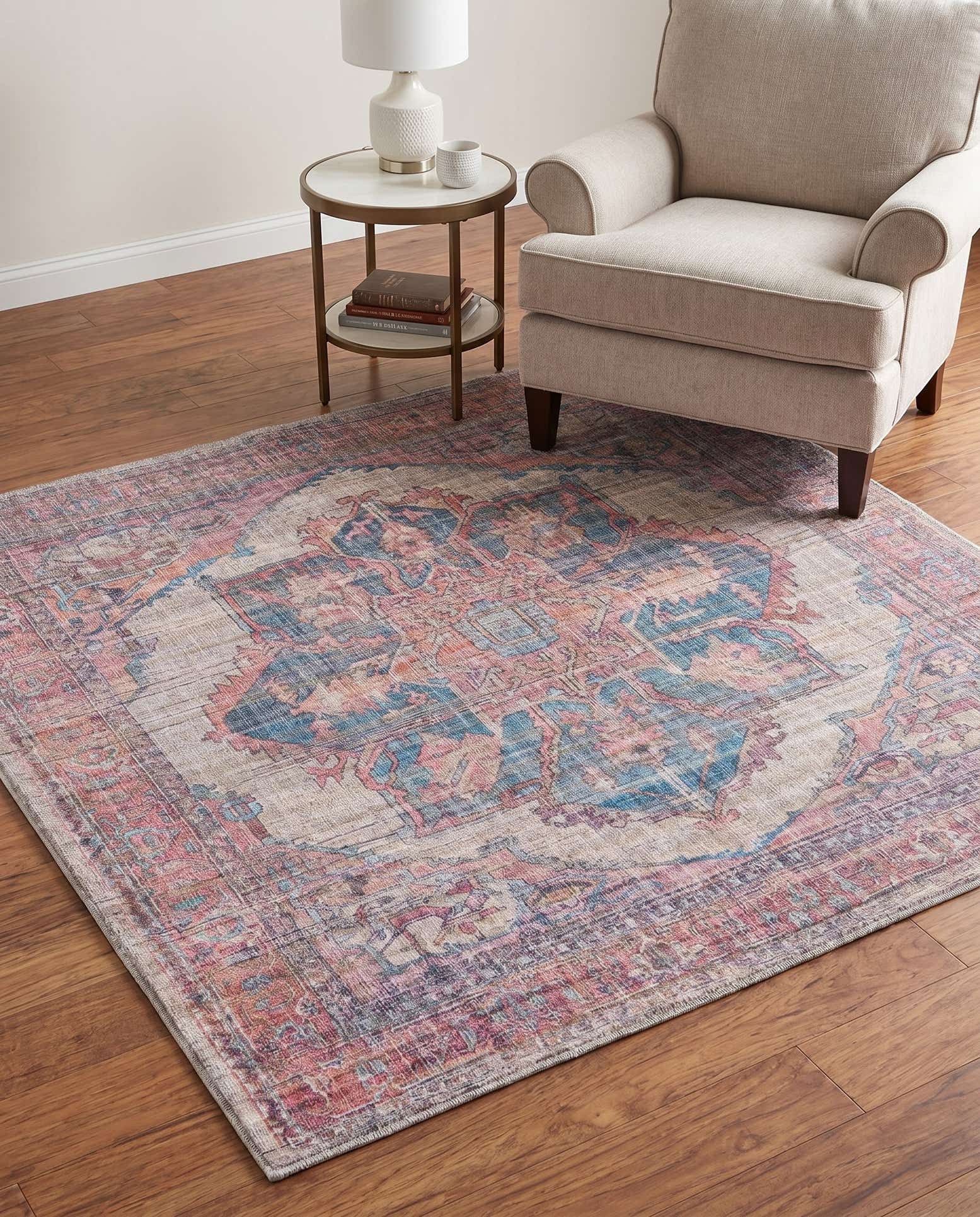 5' 3 x 5' 3 Washable Nostalgia Square Rug