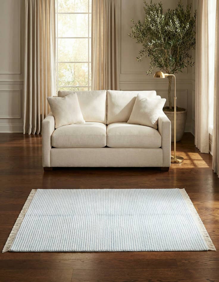 Detail image of 3' 11 x 5' 11 Darya Rug