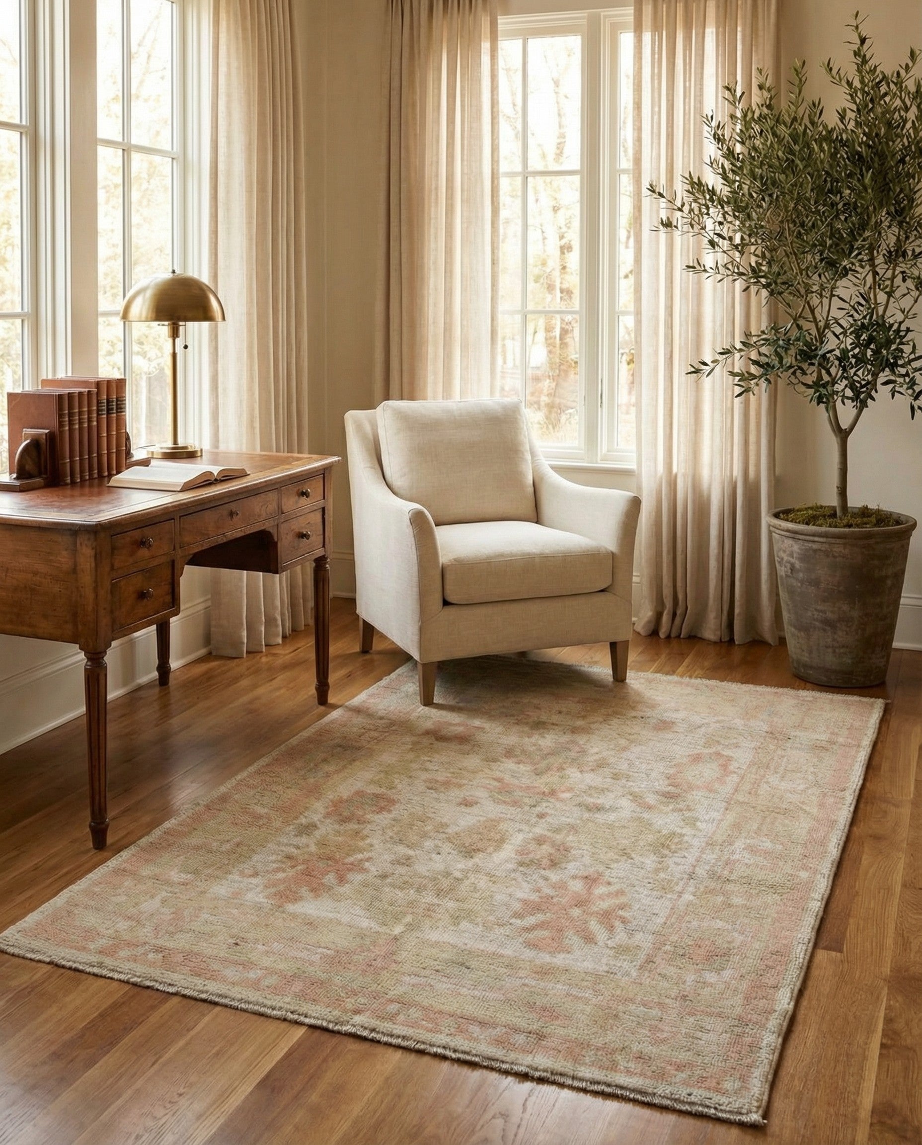 4' 3 x 6' 2 Hand Knotted Oushak Wool Rug