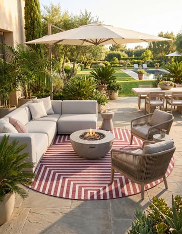 13' x 13' Easy-Clean Modern Indoor / Outdoor Round Rug