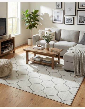 Ivory Lattice Frieze Rug