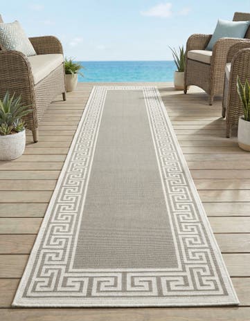 Gray Easy-Clean Coastal Indoor / Outdoor Runner Rug