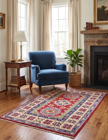 2' 8 x 4' 2 Hand Knotted Kazak Rug