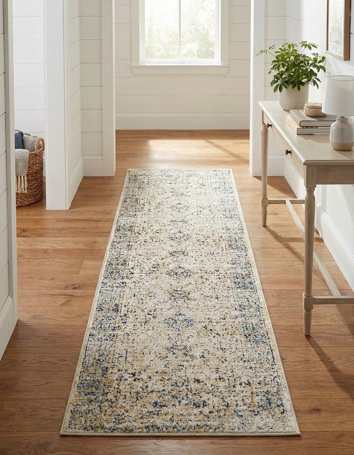 2' 2 x 6' 9 Charlotte Runner Rug