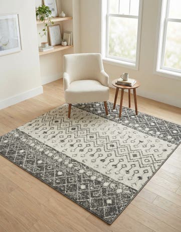 5' 3 x 5' 3 Moroccan Trellis Square Rug