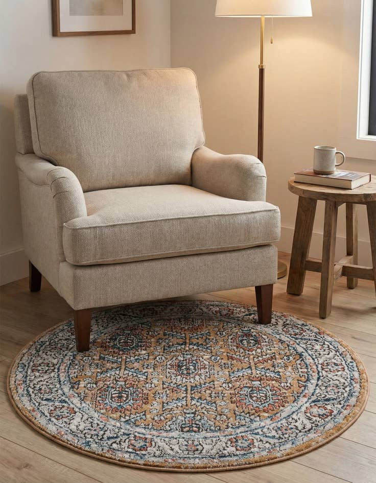Detail image of 3' 3 x 3' 3 Nyla Round Rug