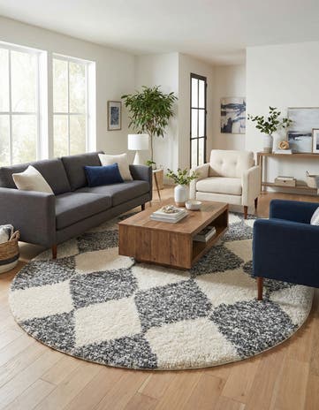 White Serenity Shag Oval Rug