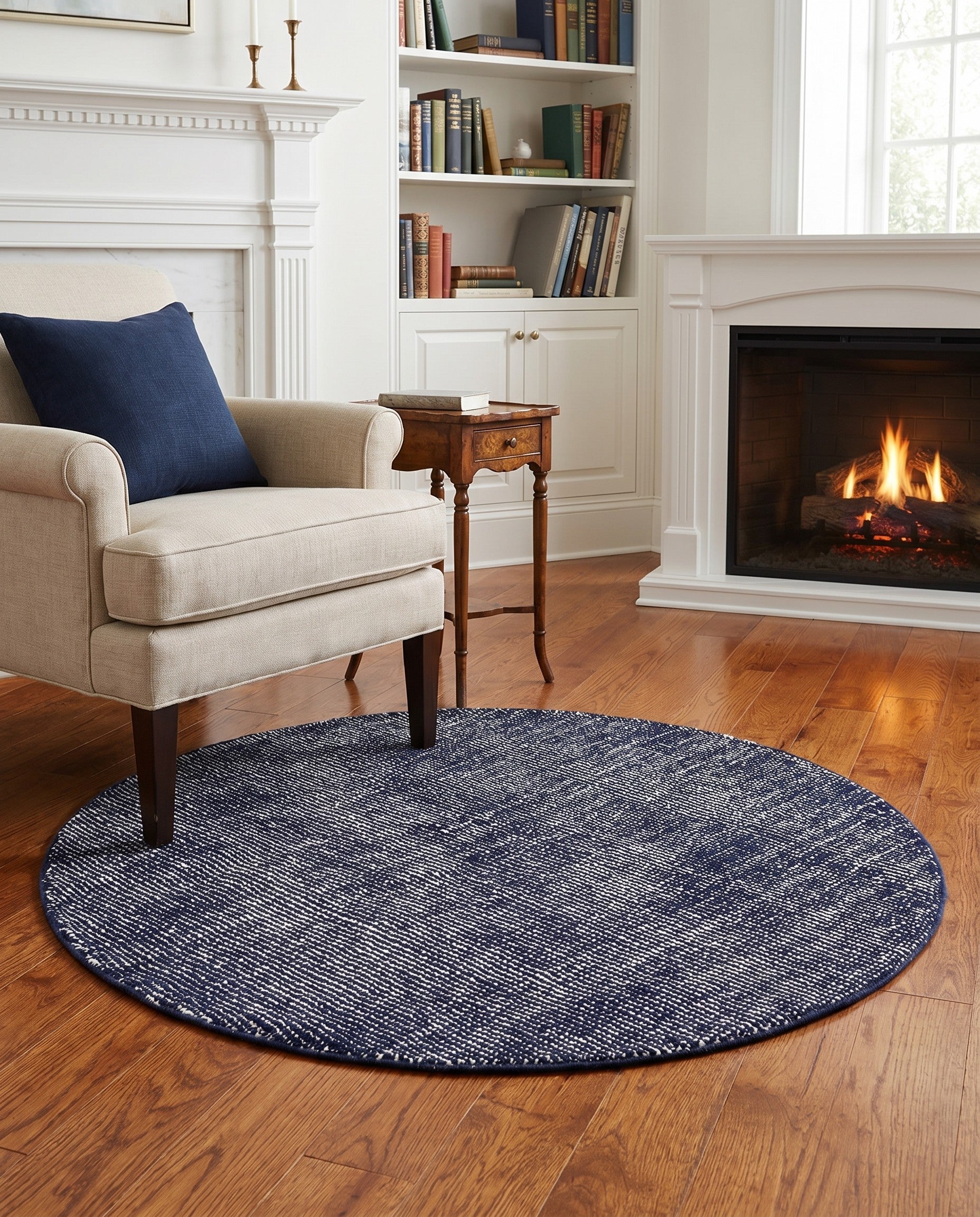 Blueberry Hand Woven Jill Zarin English Manor Farmhouse Wool Round Rug