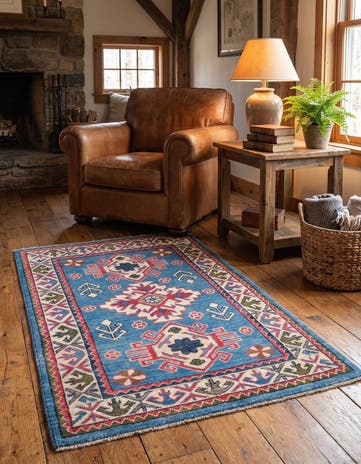 2' 7 x 4' 2 Hand Knotted Kazak Rug