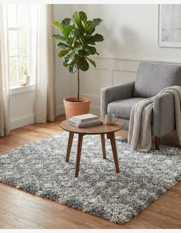 4' x 4' Moroccan Trellis Shag Square Rug