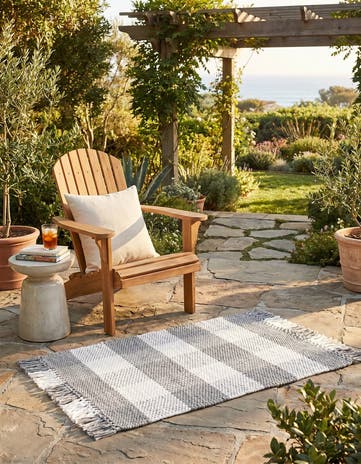 2' 2 x 3' Easy-Clean Eco Plaid Washable Indoor / Outdoor Rug