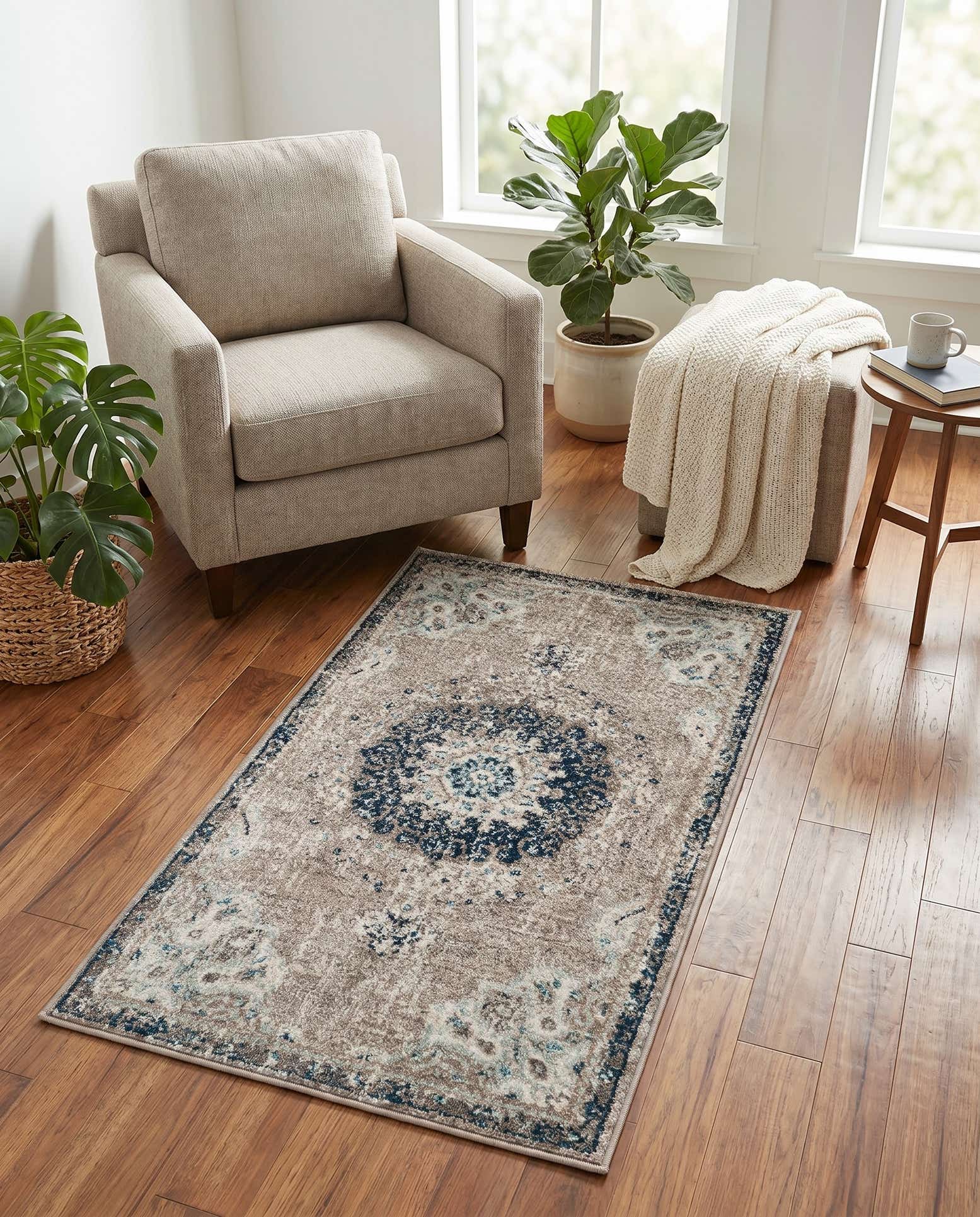 3' x 5' 3 Carrington Rug