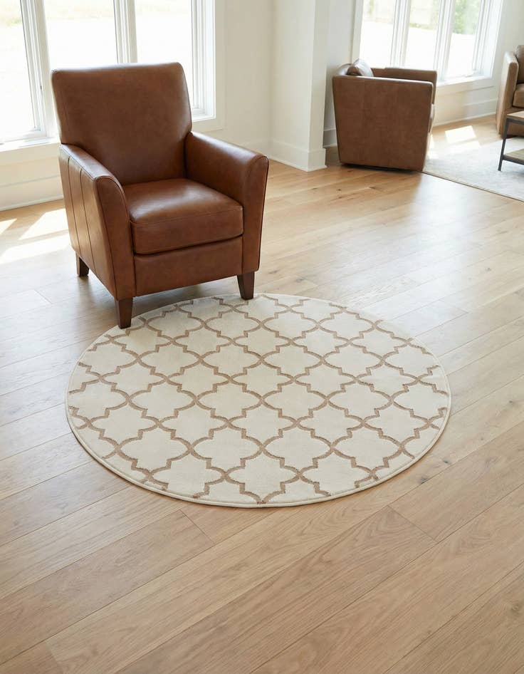 Detail image of Jill Zarin 3' 3 x 3' 3 Uptown Lincoln Center Round Rug