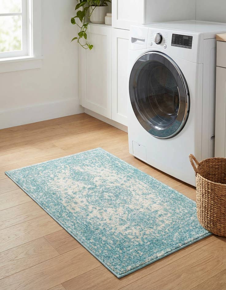 Detail image of 2' x 3' Bexley Rug