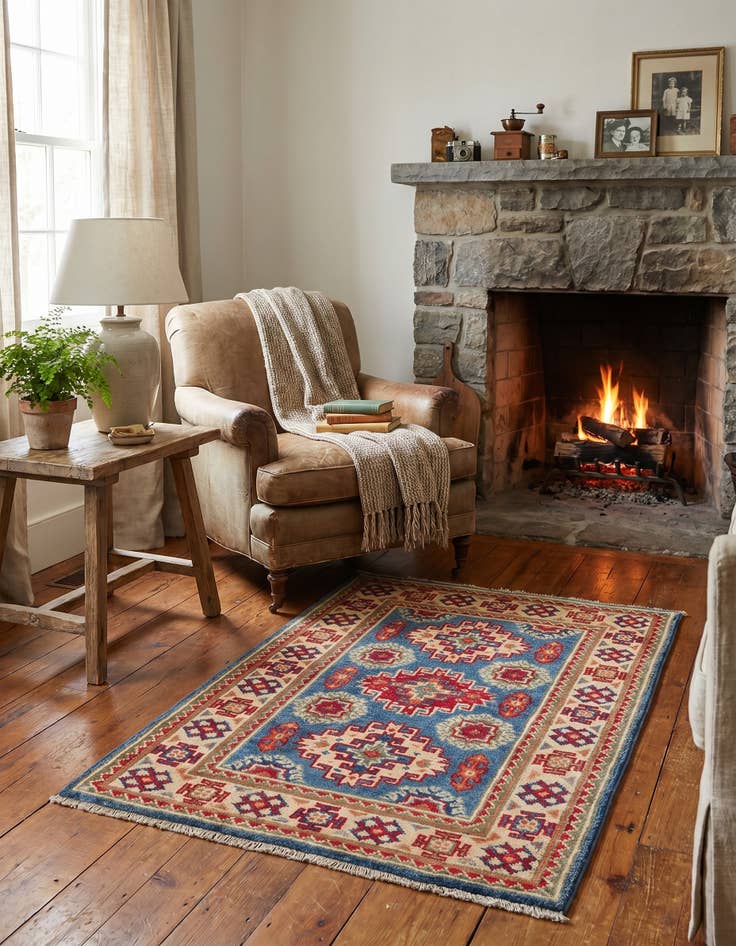 Detail image of 2' x 3' Hand Knotted Kazak Rug