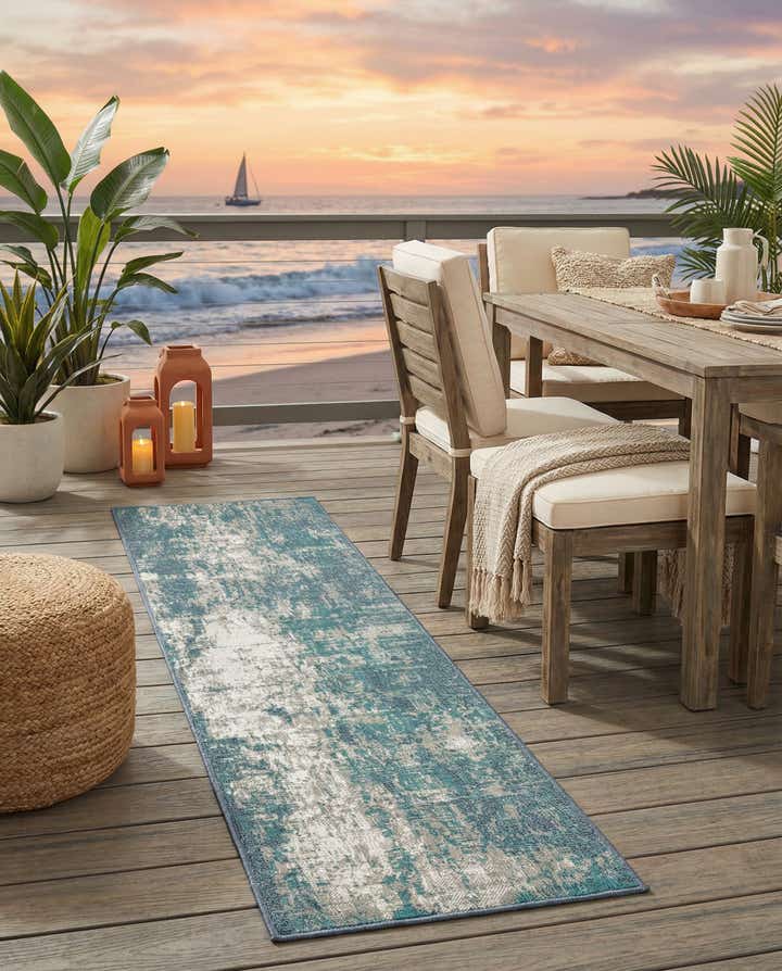2' x 8' Easy-Clean Coastal Indoor / Outdoor Runner Rug