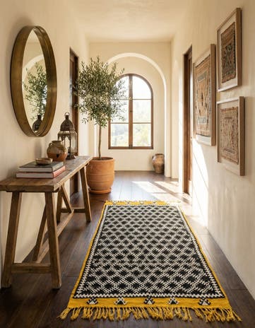 4' 6 x 7' 7 Hand Knotted Moroccan Oriental Wool Runner Rug