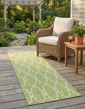 Green Easy-Clean Lattice Indoor / Outdoor Runner Rug