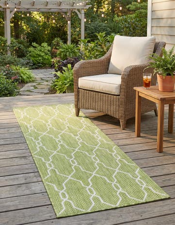Green Easy-Clean Lattice Indoor / Outdoor Runner Rug