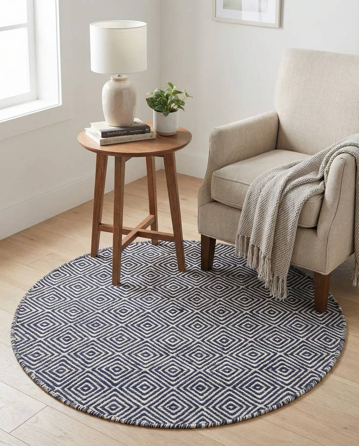 Detail image of 3' 1 x 3' 1 Hand Woven Geo Trellis Flatweave Round Rug