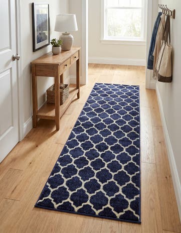2' x 6' Lattice Runner Rug