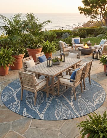 13' x 13' Easy-Clean Botanical Indoor / Outdoor Round Rug
