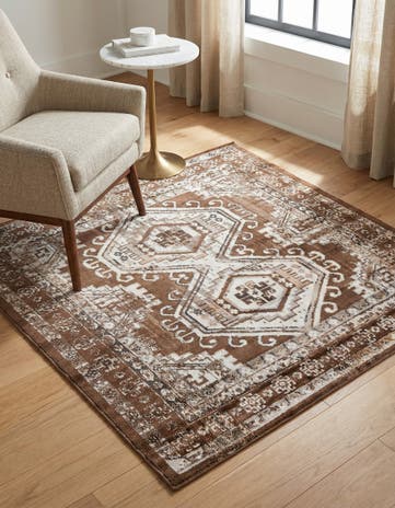 5' 3 x 5' 3 Charlotte Square Rug