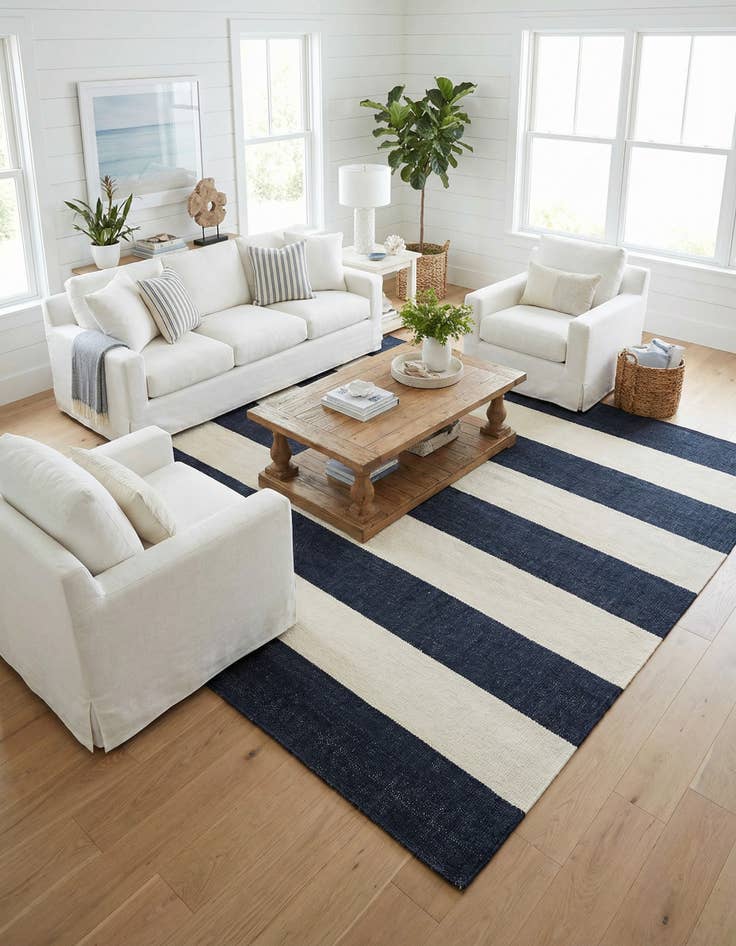 Detail image of 10' x 10' Jill Zarin Hamptons Square Rug