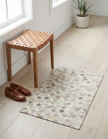 2' 1 x 3' Cowhide Rug