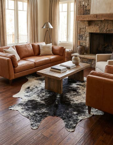 6' x 6' 8 Cowhide Leather Rug