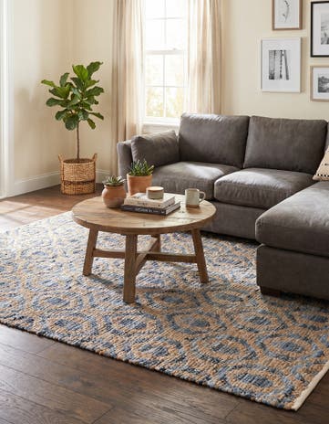 5' 1 x 8' Hand Woven Chindi Jute Rug