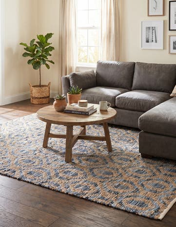 5' 1 x 8' Hand Woven Chindi Jute Rug
