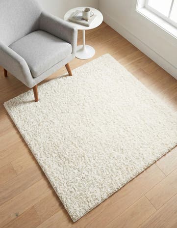 Snow White Solid Shag Square Rug