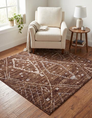 Brown Grand Tradition Square Rug