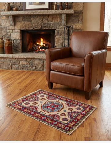 2' x 3' 1 Hand Knotted Kazak Rug