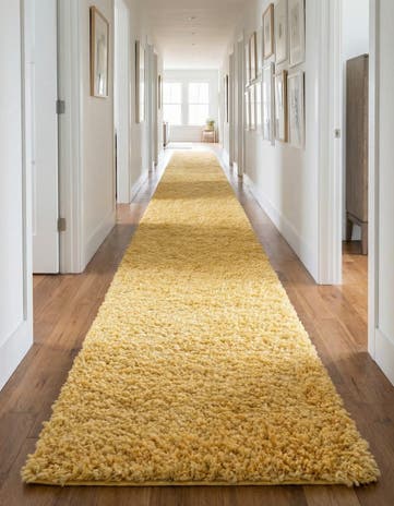 2' 7 x 16' 5 Zermatt Shag Runner Rug