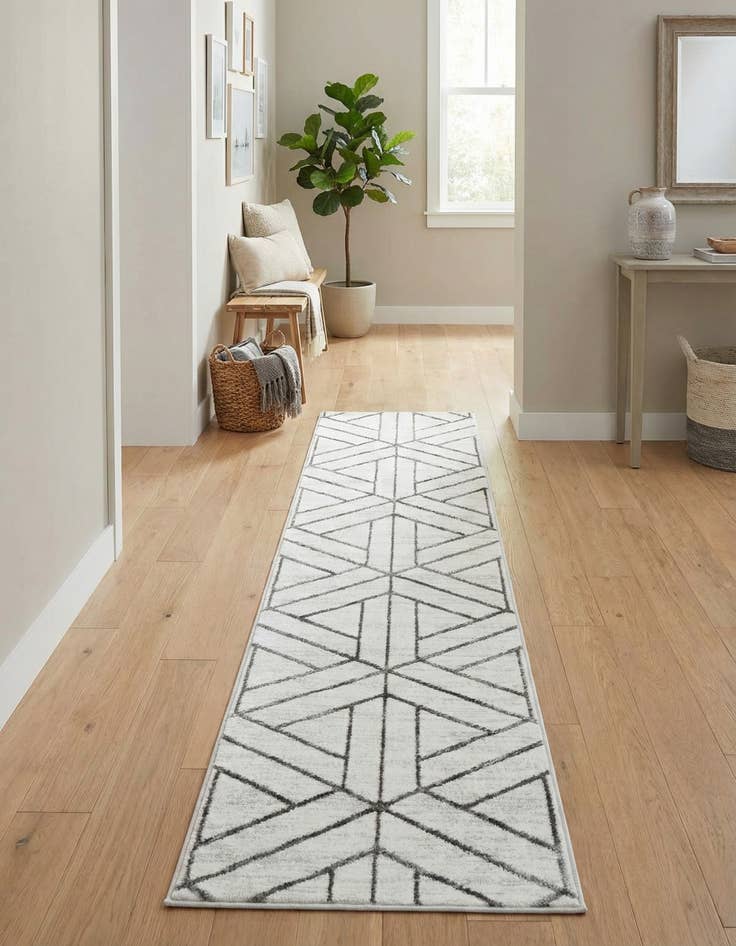 Detail image of 2' x 8' Lattice Trellis Runner Rug